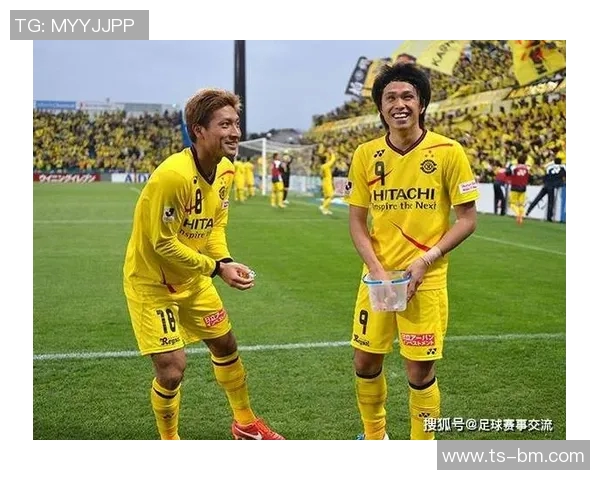 足球新手必看：提升个人能力的全面入门指南与技巧分享